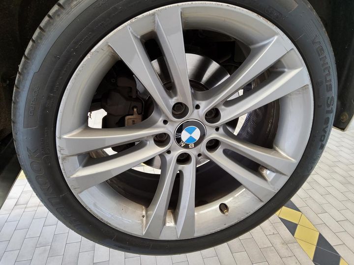 Photo 16 VIN: WBA3G11040KN38974 - BMW 316I 