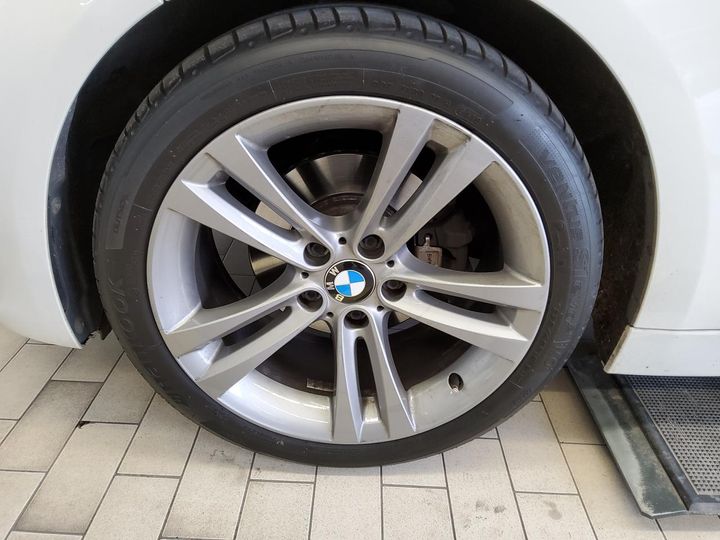 Photo 6 VIN: WBA3G11040KN38974 - BMW 316I 