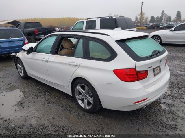 Photo 2 VIN: WBA3K5C51EKT33702 - BMW 328D 