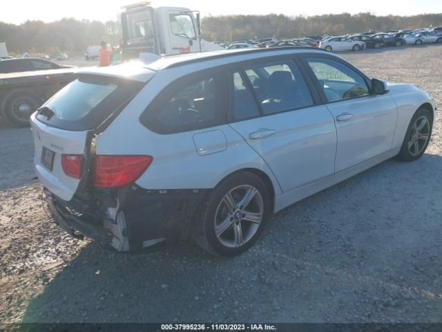 Photo 3 VIN: WBA3K5C58EKT33714 - BMW 3 SERIES 