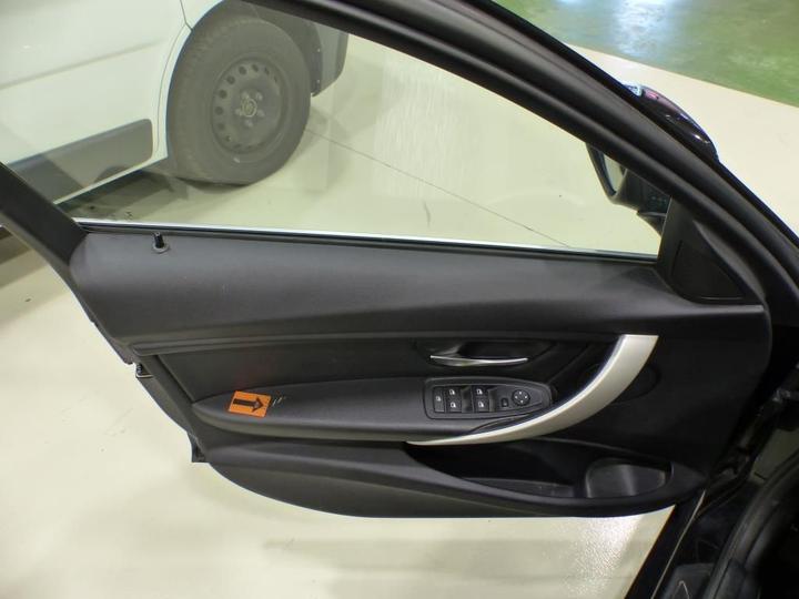 Photo 18 VIN: WBA3L11010K258134 - BMW 3 TOURING 