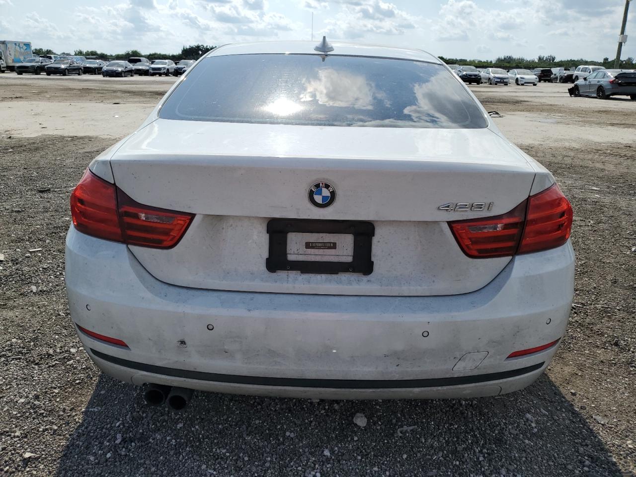 Photo 5 VIN: WBA3N3C56FK234547 - BMW 4ER 