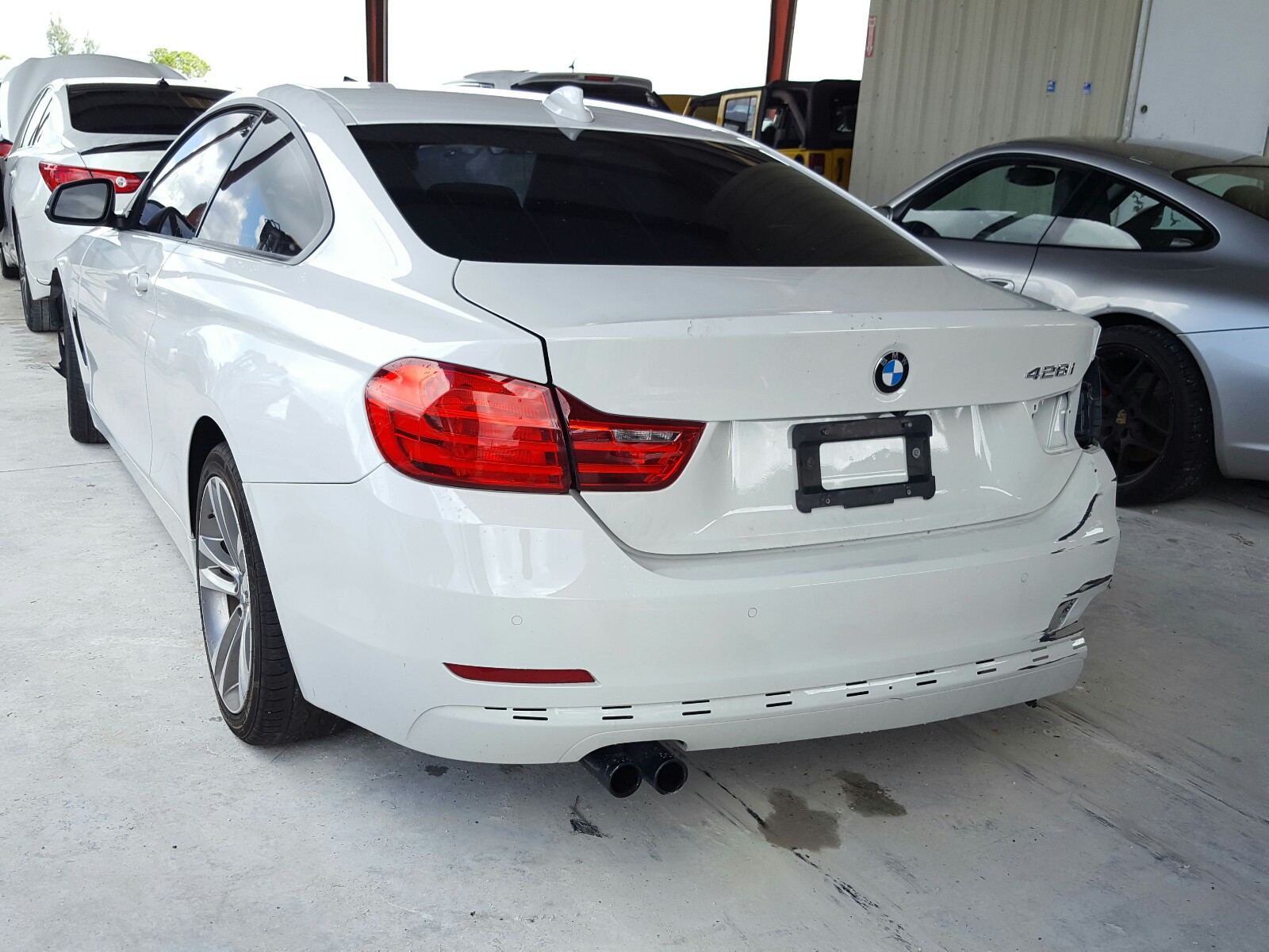 Photo 2 VIN: WBA3N3C59EF712208 - BMW 428 I 