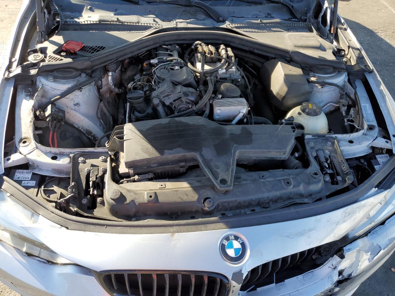 Photo 10 VIN: WBA3N7C50EF718423 - BMW 4ER 