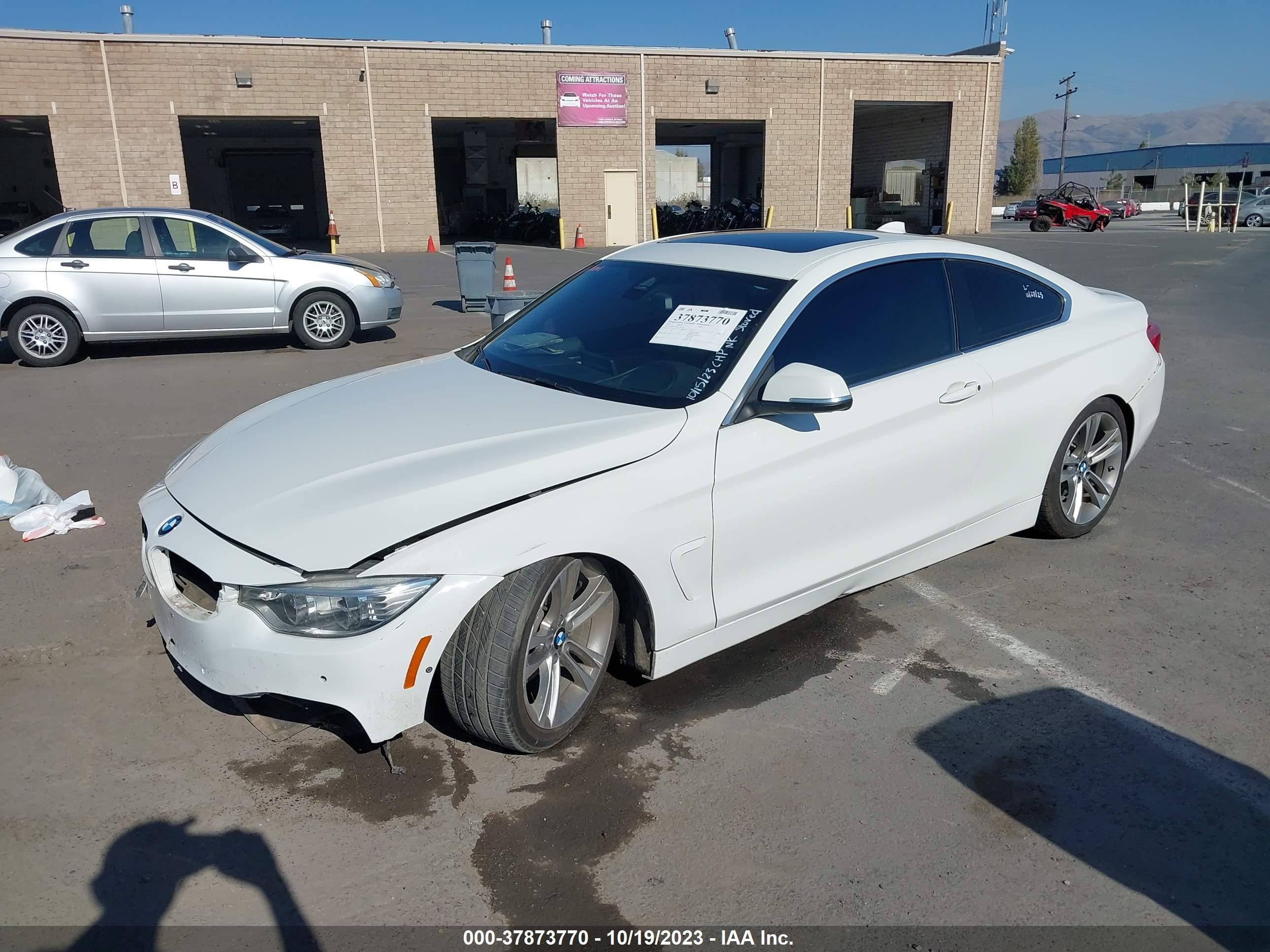 Photo 1 VIN: WBA3N7C50GK228333 - BMW 4ER 