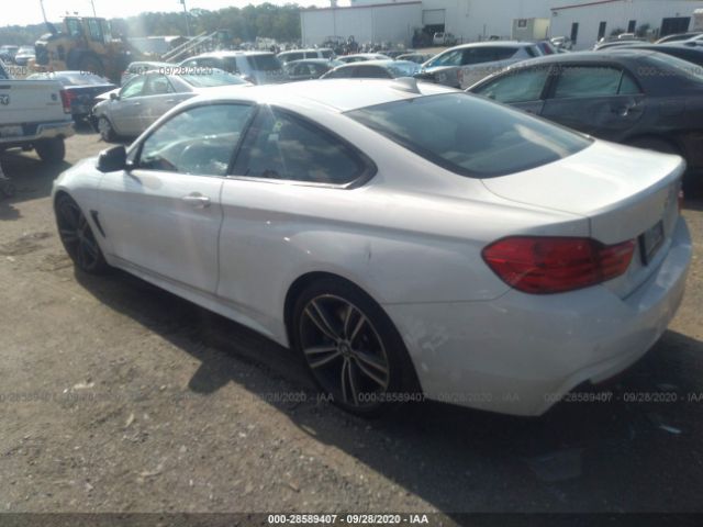 Photo 2 VIN: WBA3N7C53GK225636 - BMW 4 