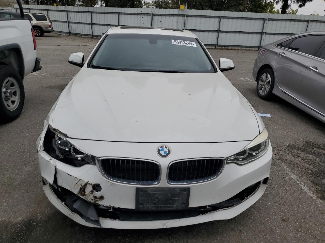 Photo 4 VIN: WBA3N7C58FK222634 - BMW 4ER 