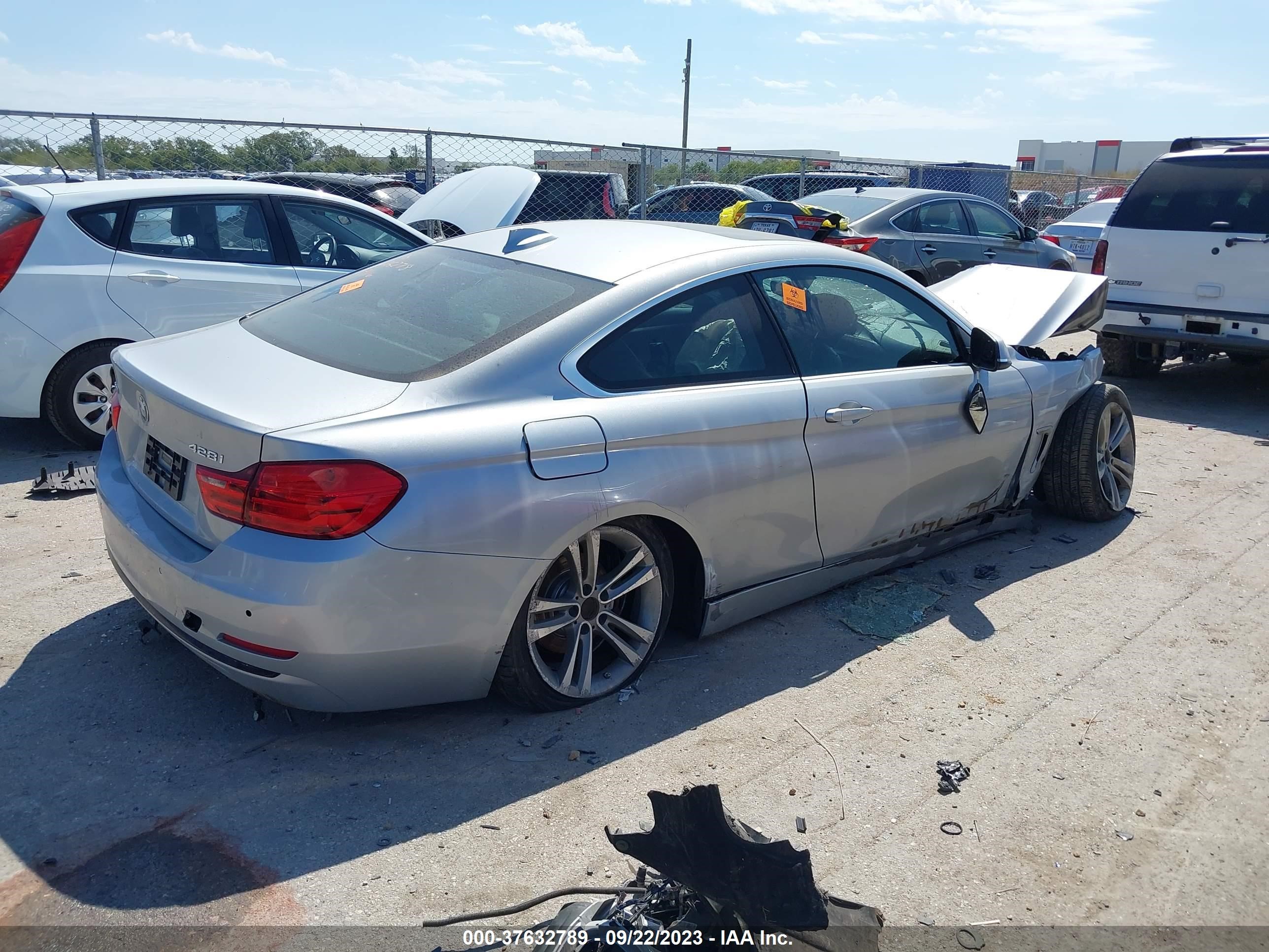 Photo 3 VIN: WBA3N9C53GK249530 - BMW 4ER 