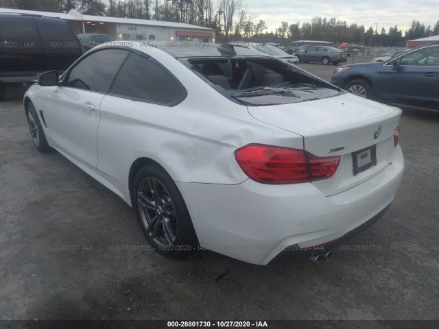 Photo 2 VIN: WBA3N9C58FK247335 - BMW 4 