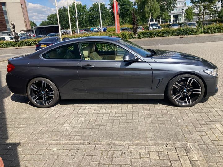 Photo 11 VIN: WBA3P11010F724495 - BMW 4-SERIE COUP 