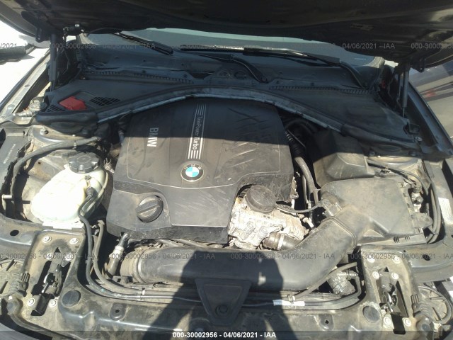 Photo 9 VIN: WBA3R1C54EF774253 - BMW 4 