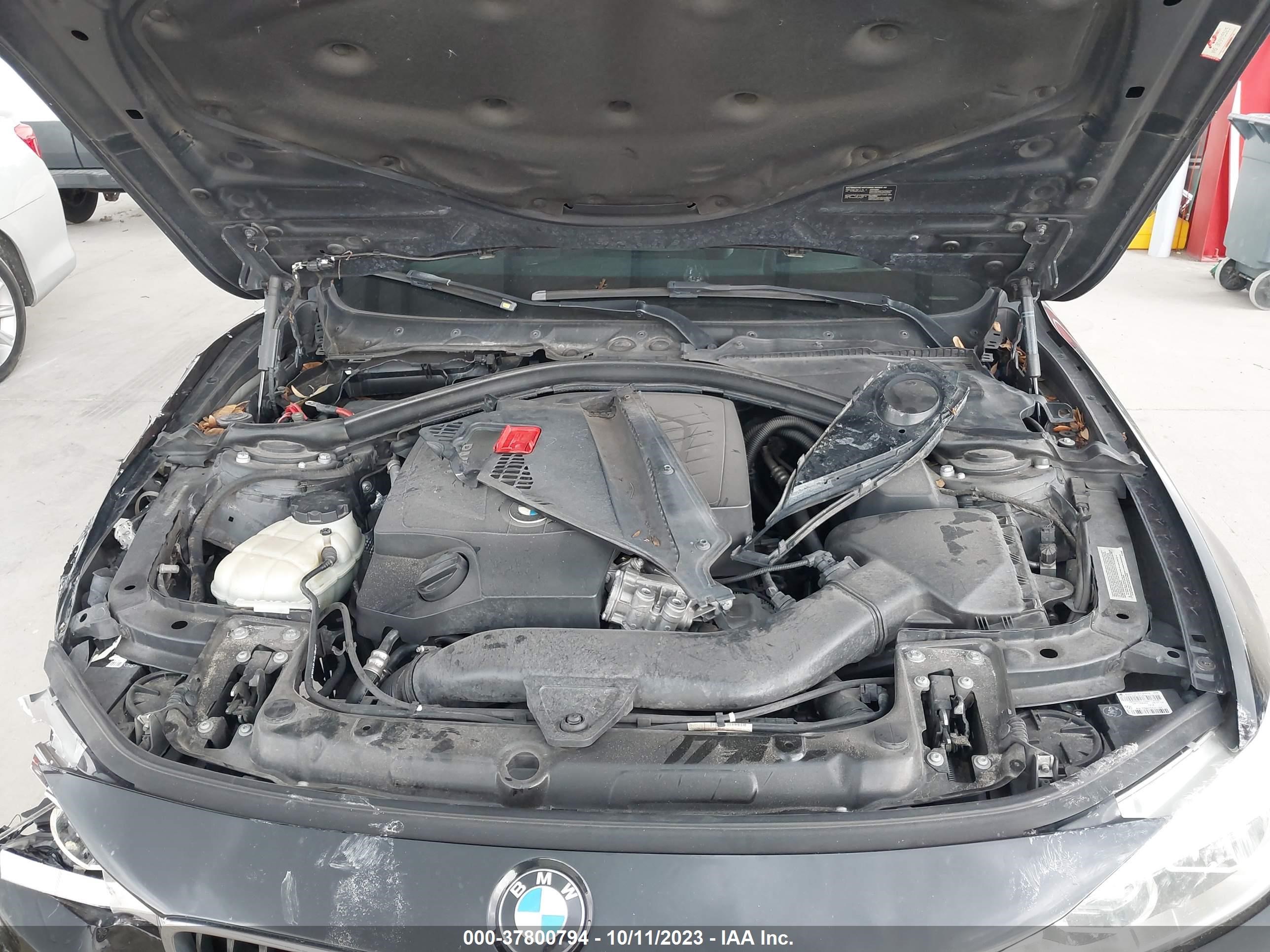 Photo 9 VIN: WBA3R1C56EF729122 - BMW 4ER 