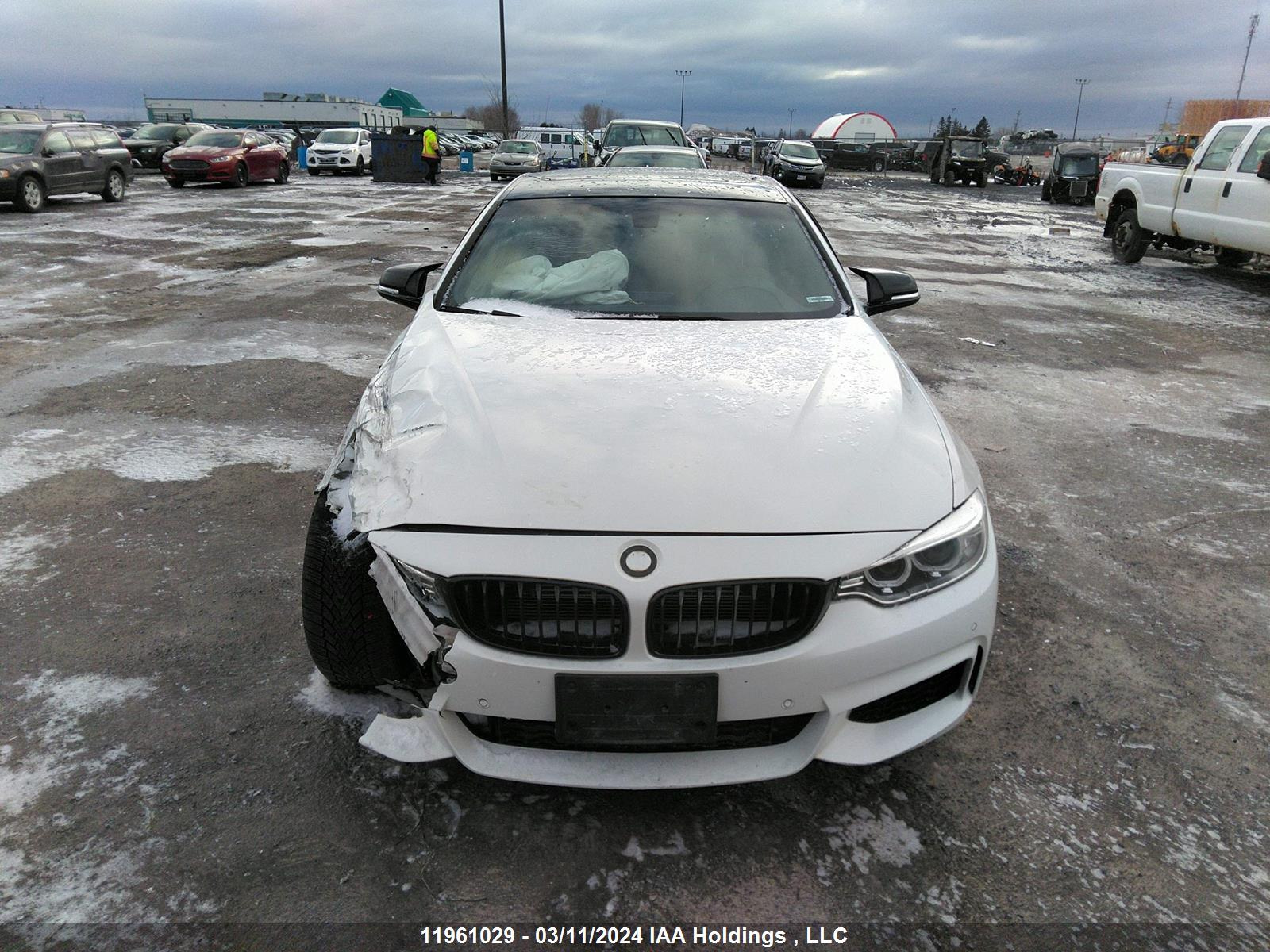 Photo 10 VIN: WBA3R5C55EF730253 - BMW 4ER 