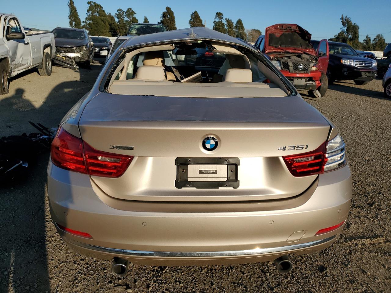 Photo 5 VIN: WBA3R5C58FK189692 - BMW 4ER 