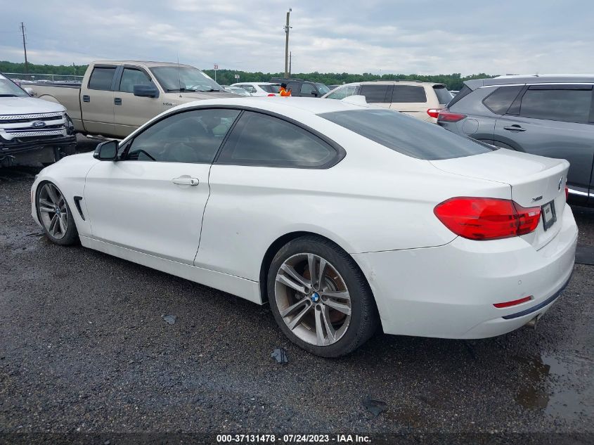 Photo 2 VIN: WBA3R5C5XEF730085 - BMW 4ER 