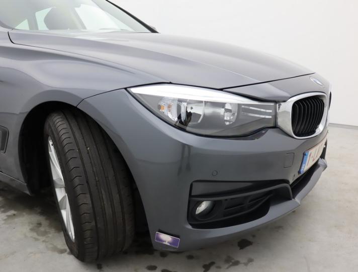 Photo 26 VIN: WBA3Y31010GH98134 - BMW 320D 