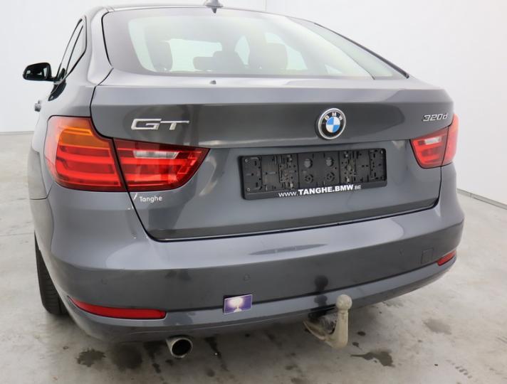 Photo 32 VIN: WBA3Y31010GH98134 - BMW 320D 