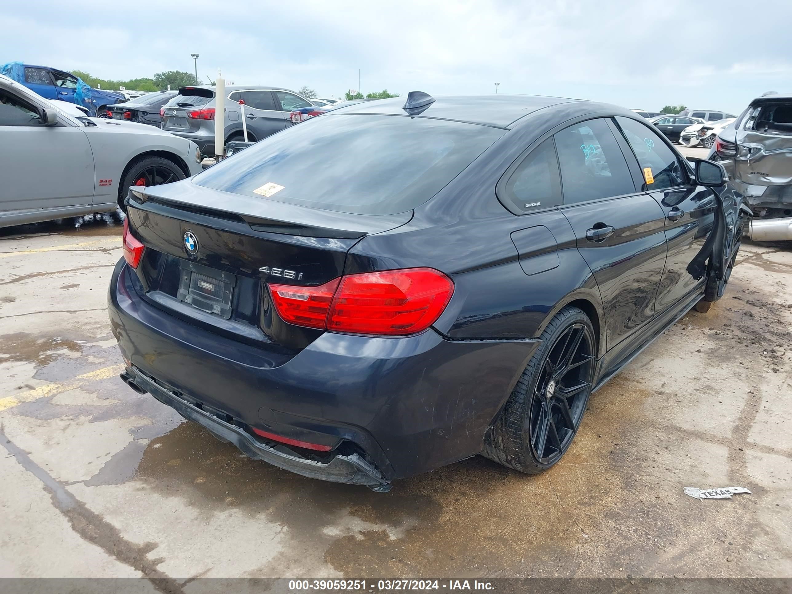 Photo 3 VIN: WBA4A5C52FG051886 - BMW 4ER 