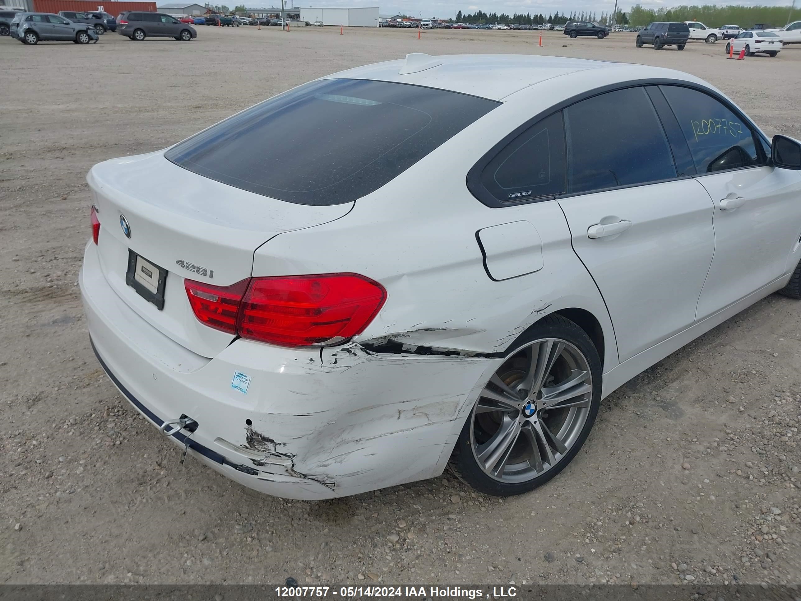 Photo 5 VIN: WBA4A7C50FD413386 - BMW 4ER 