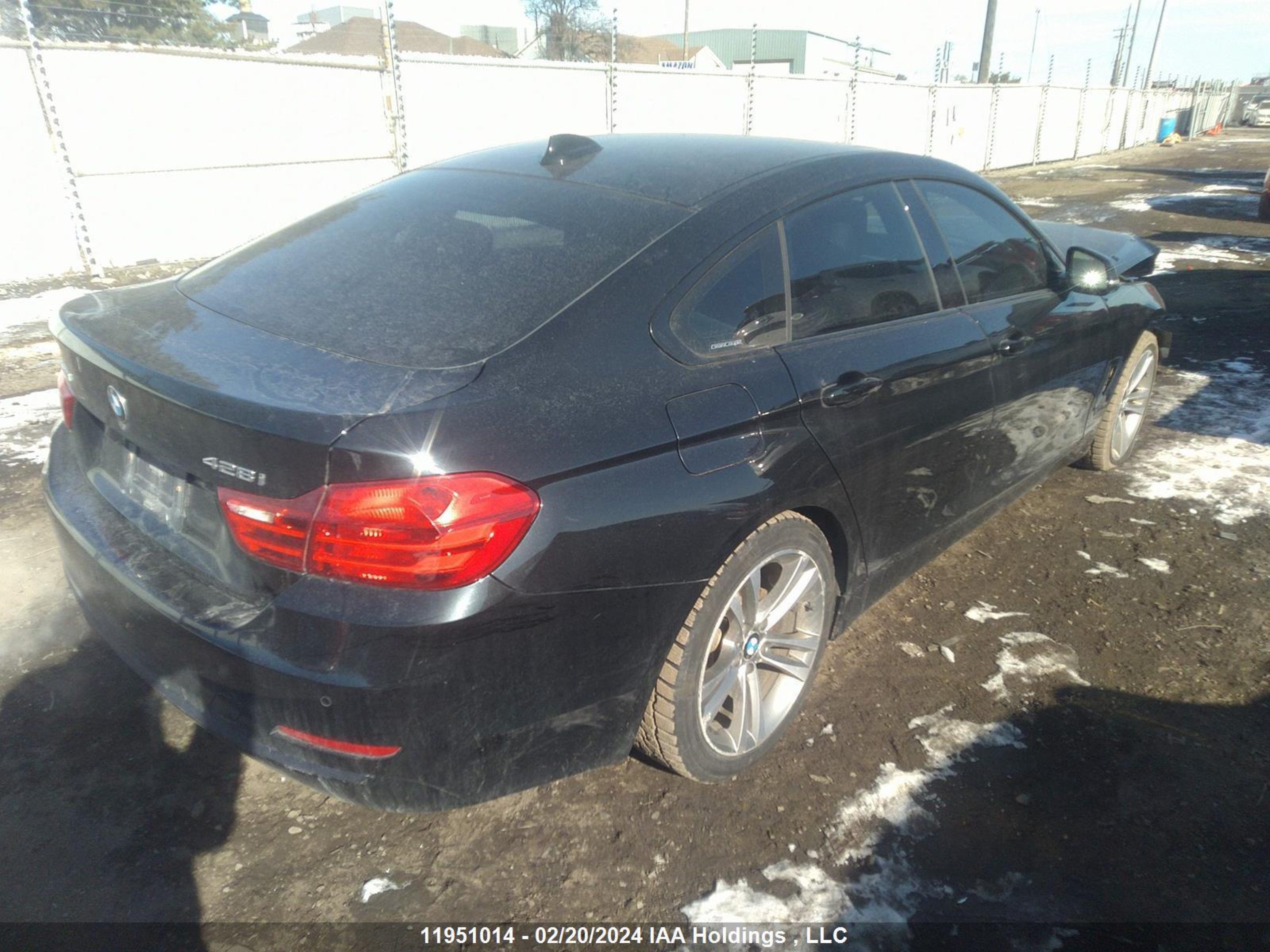 Photo 3 VIN: WBA4A7C57FD413952 - BMW 4ER 