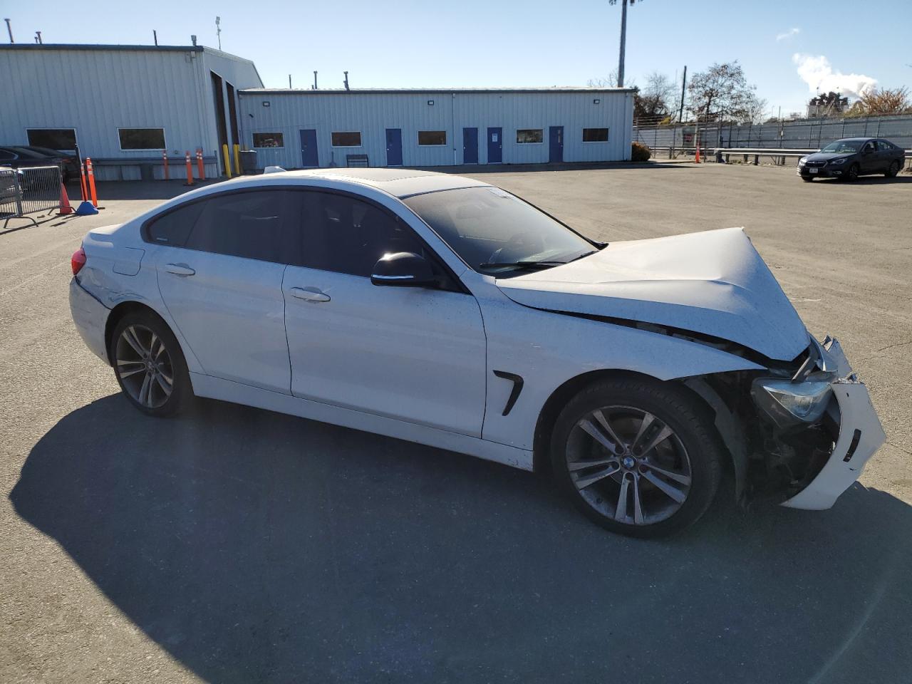 Photo 3 VIN: WBA4A7C59FD413709 - BMW 4ER 