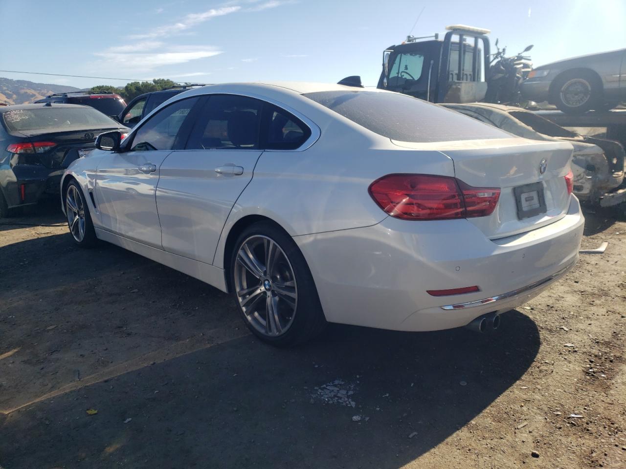 Photo 1 VIN: WBA4A9C51GG507756 - BMW 4ER 