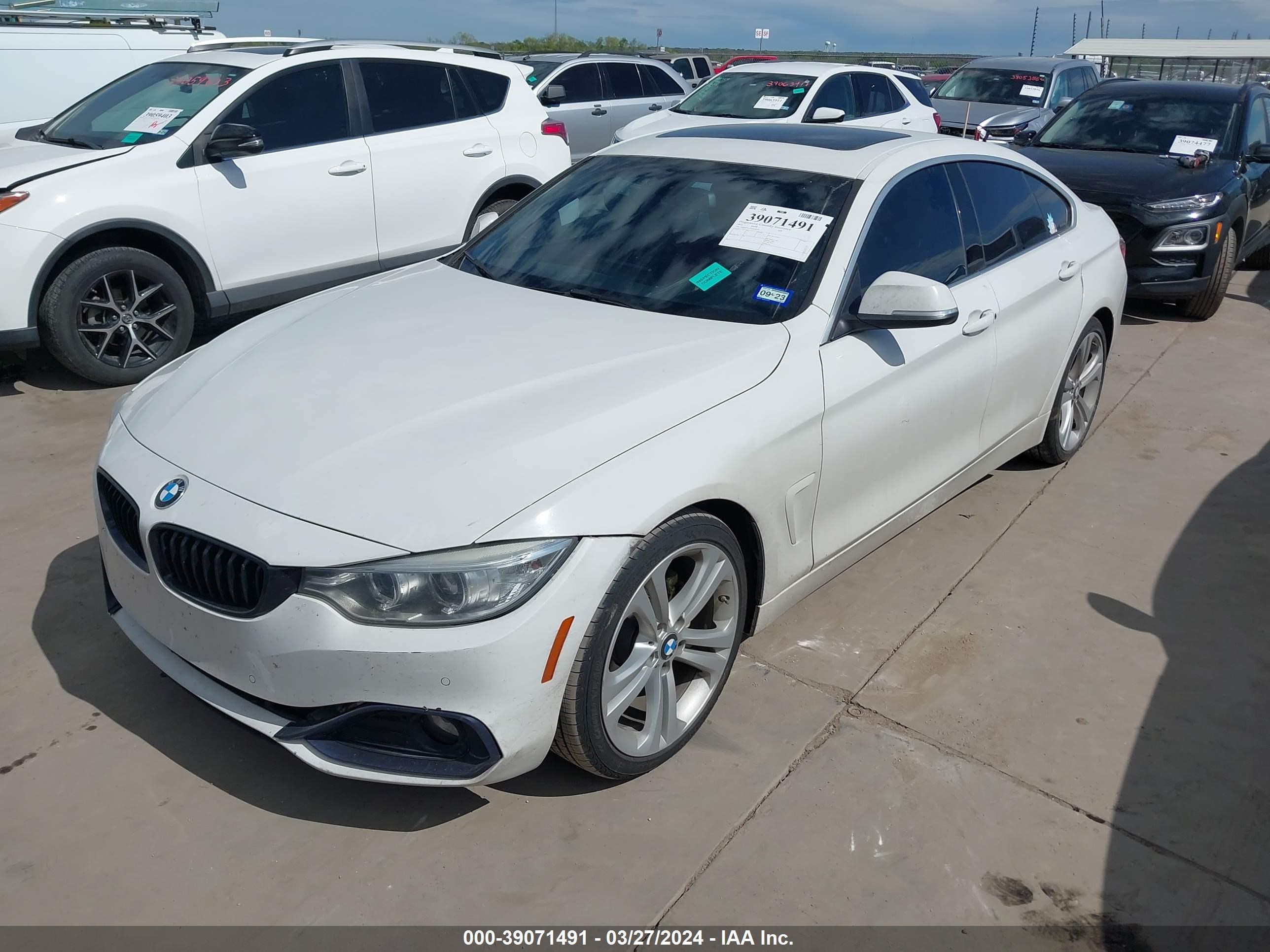 Photo 1 VIN: WBA4A9C55GG506299 - BMW 4ER 