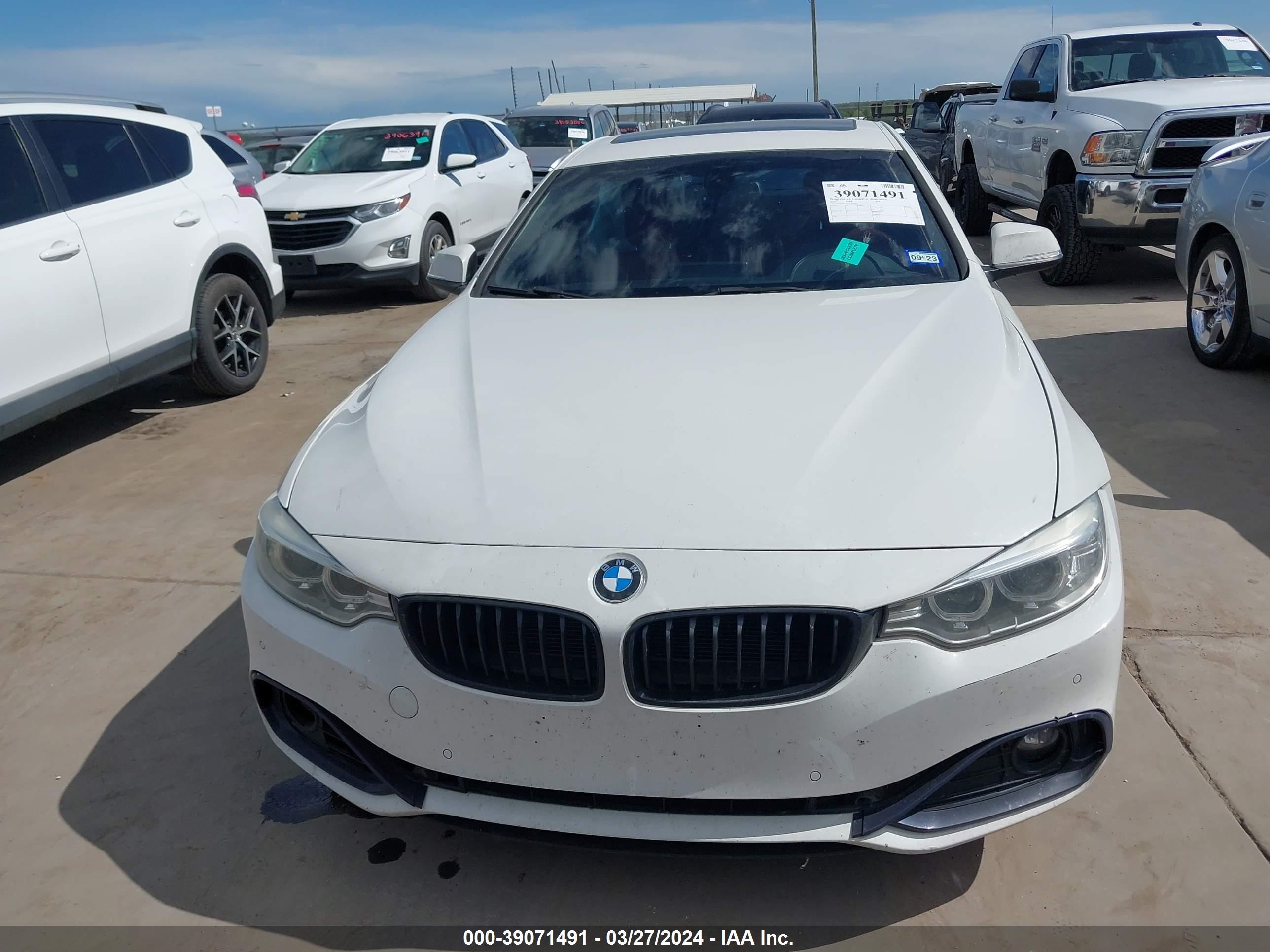 Photo 11 VIN: WBA4A9C55GG506299 - BMW 4ER 