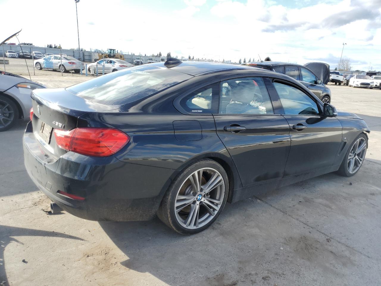 Photo 2 VIN: WBA4B1C59FD955015 - BMW 4ER 