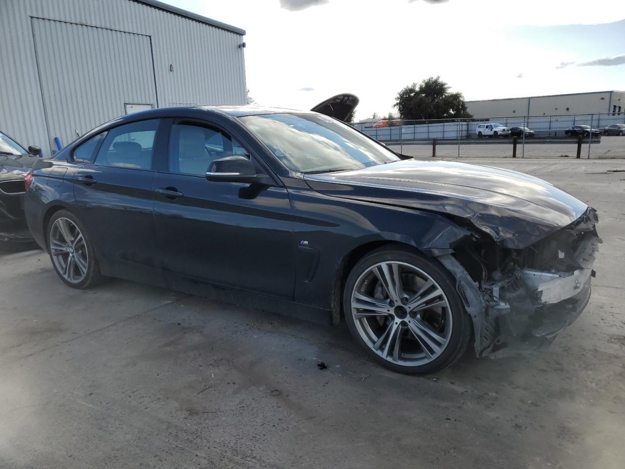 Photo 3 VIN: WBA4B1C59FD955015 - BMW 4ER 