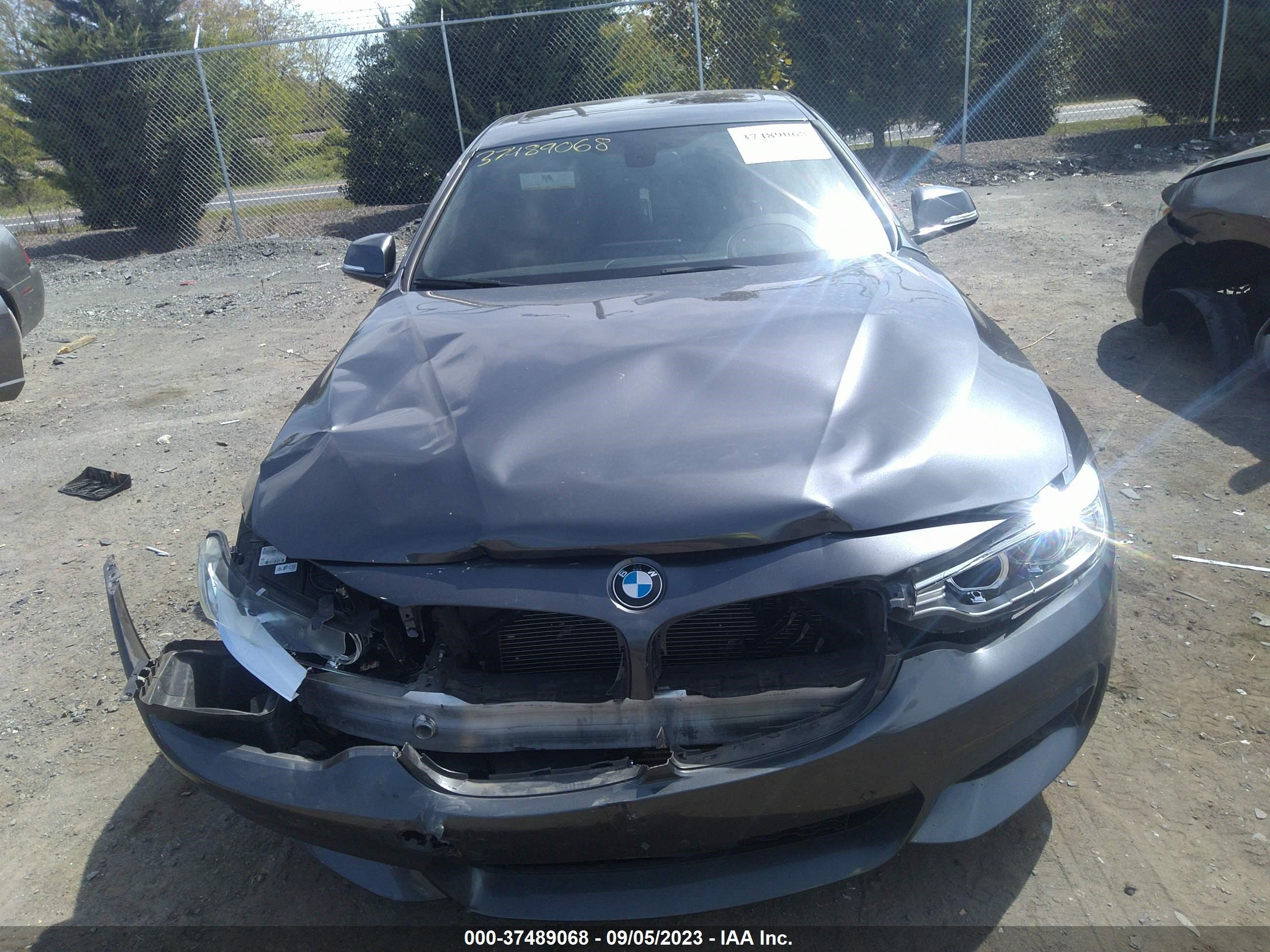 Photo 11 VIN: WBA4B1C59GG243362 - BMW 4ER 