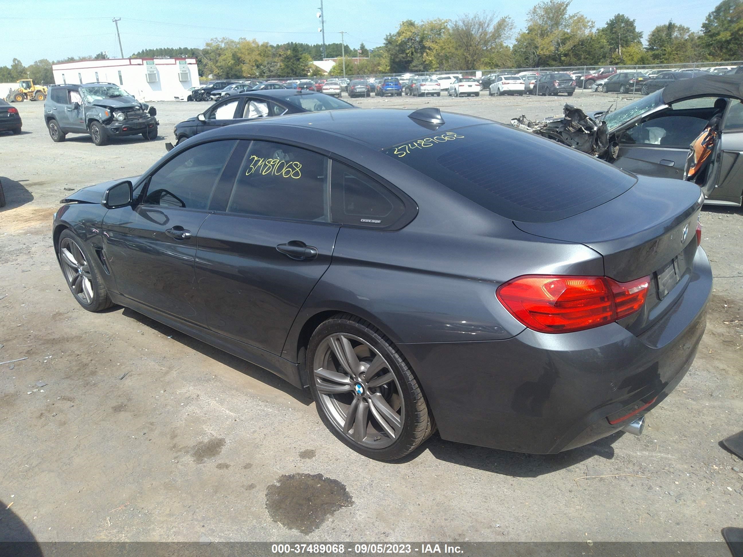 Photo 2 VIN: WBA4B1C59GG243362 - BMW 4ER 