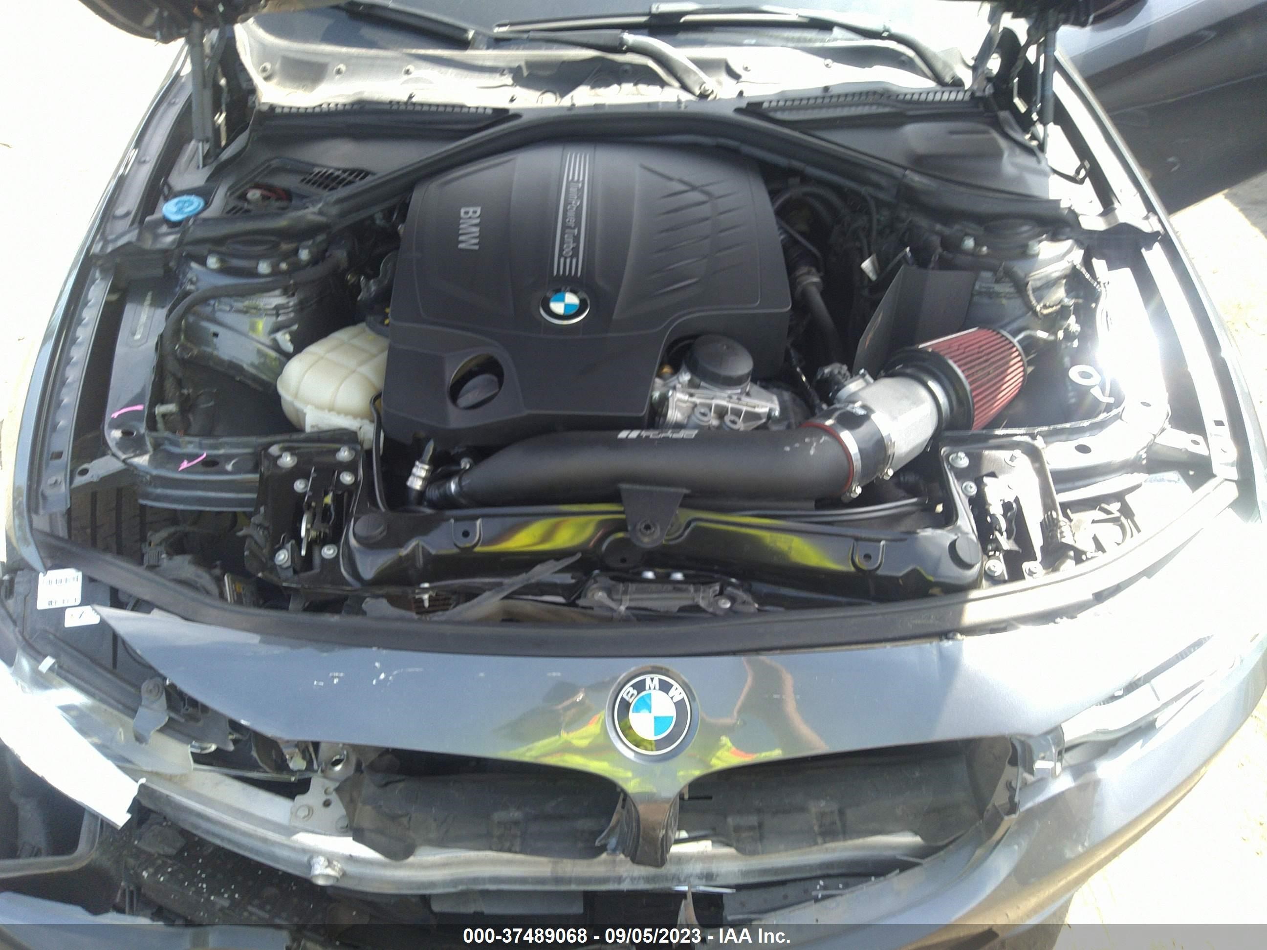 Photo 9 VIN: WBA4B1C59GG243362 - BMW 4ER 