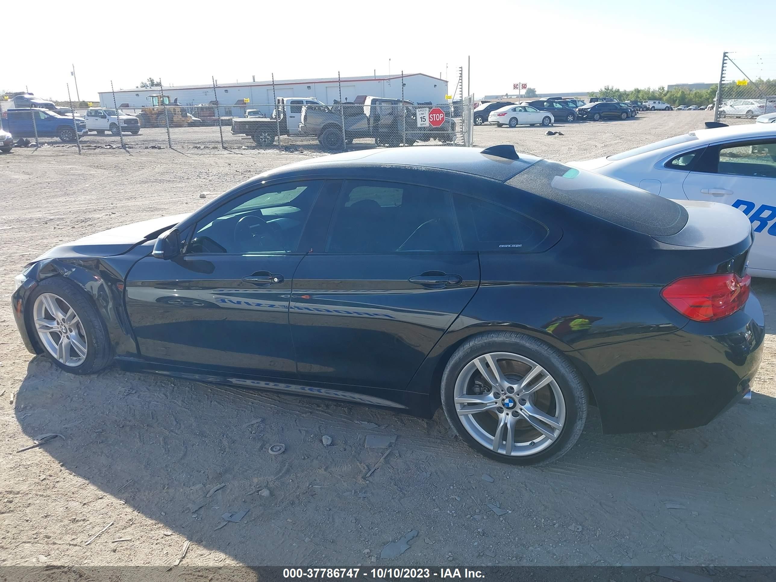 Photo 13 VIN: WBA4B3C50GG344897 - BMW 4ER 