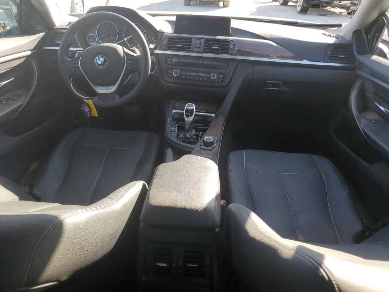 Photo 7 VIN: WBA4B3C56FD669960 - BMW 4ER 