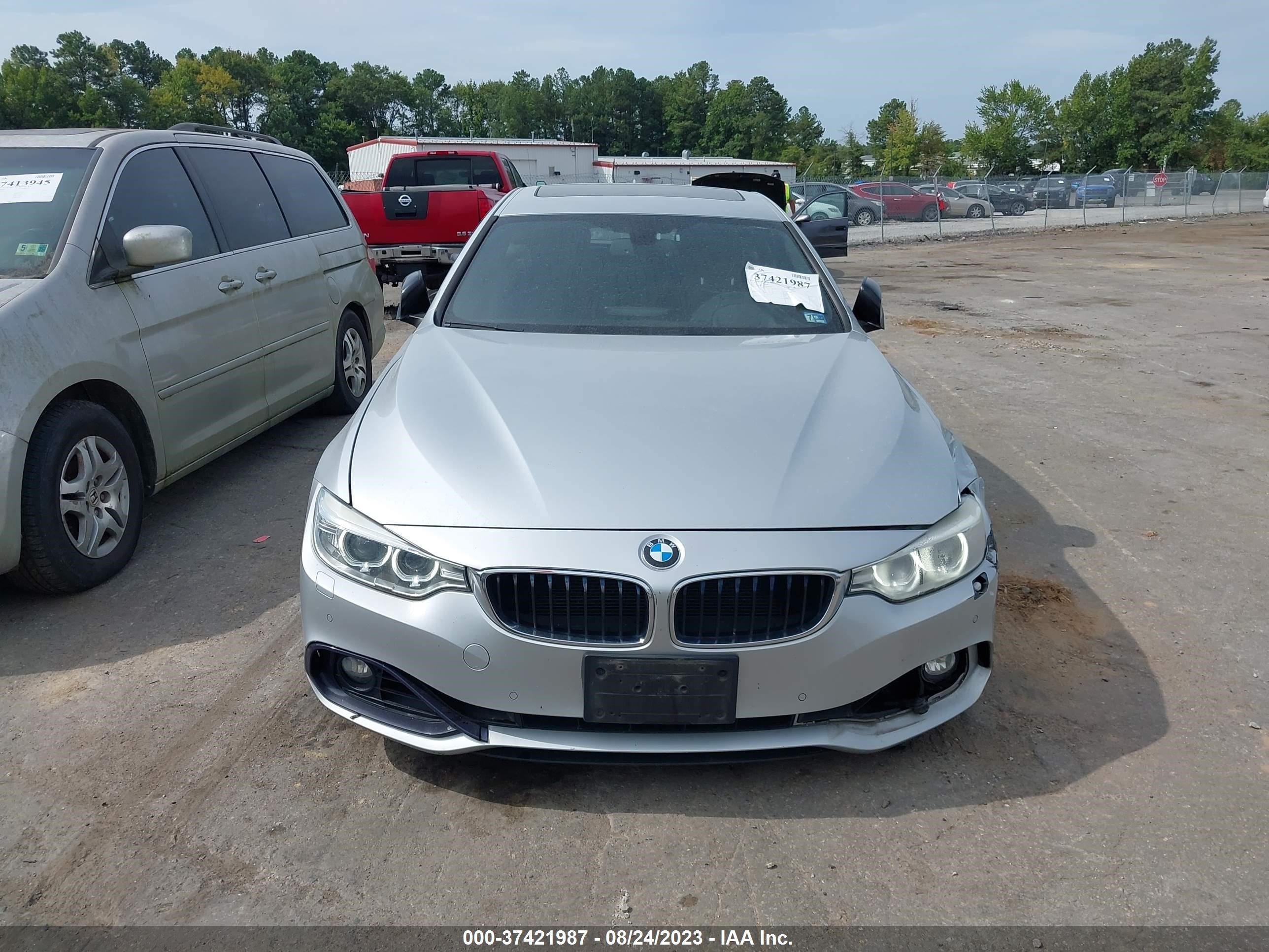 Photo 11 VIN: WBA4C9C51FD330118 - BMW 4ER 