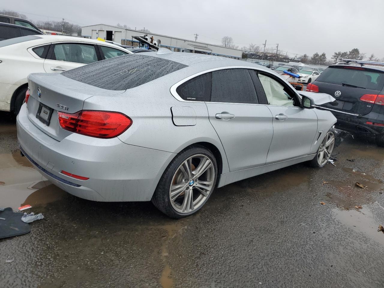 Photo 2 VIN: WBA4C9C51GG140545 - BMW 4ER 