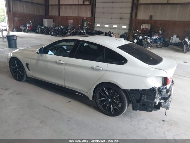 Photo 2 VIN: WBA4E3C54HG186878 - BMW 440I 