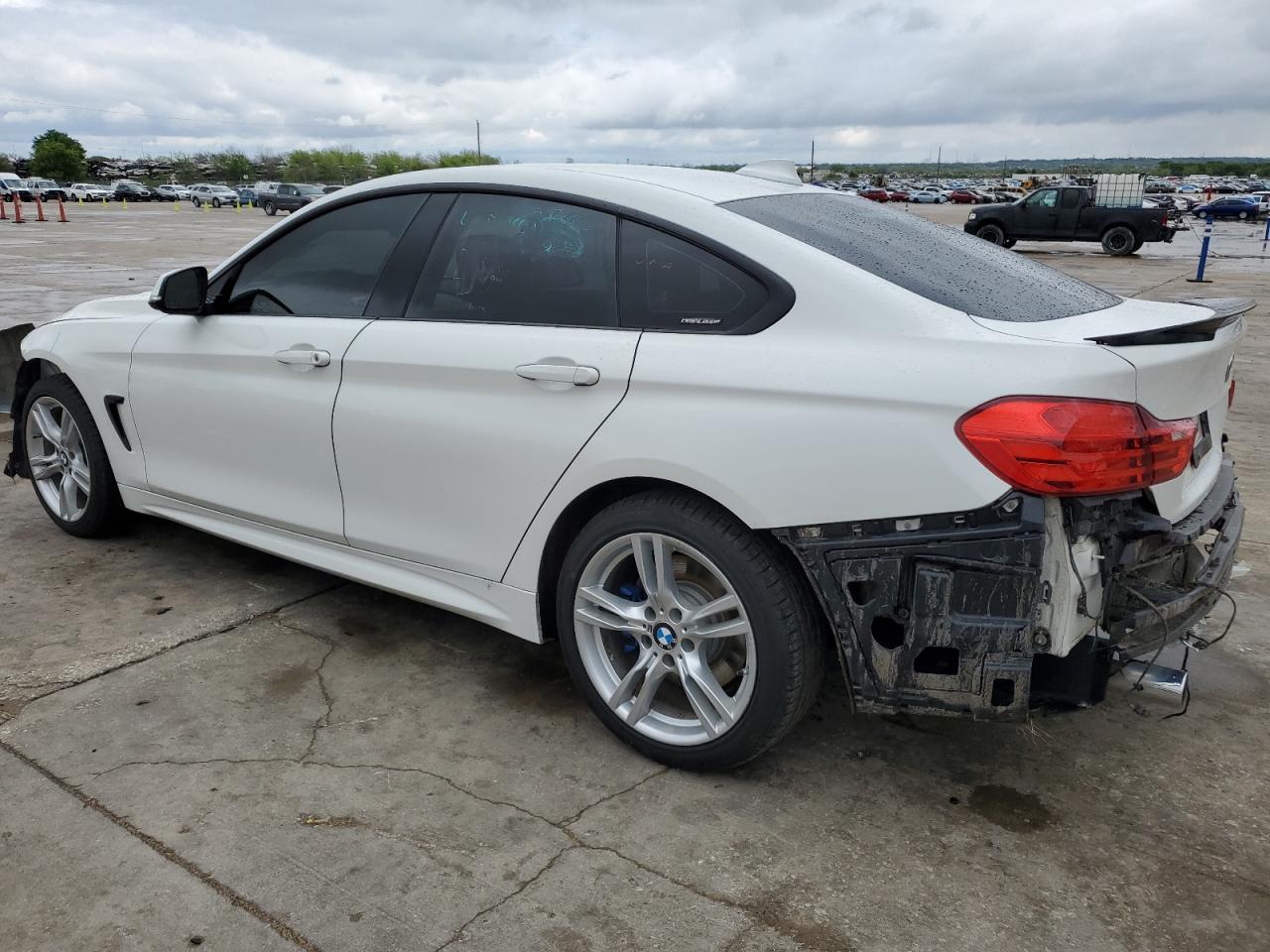 Photo 1 VIN: WBA4E5C38HG810739 - BMW 4ER 