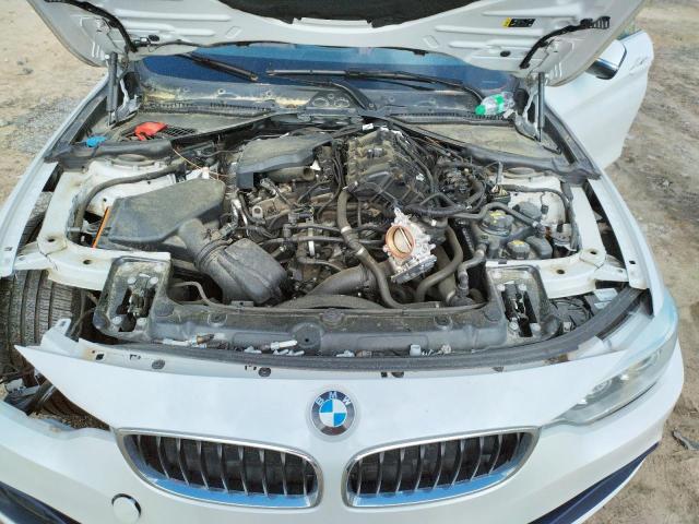 Photo 10 VIN: WBA4F7C5XHG786437 - BMW 128I 