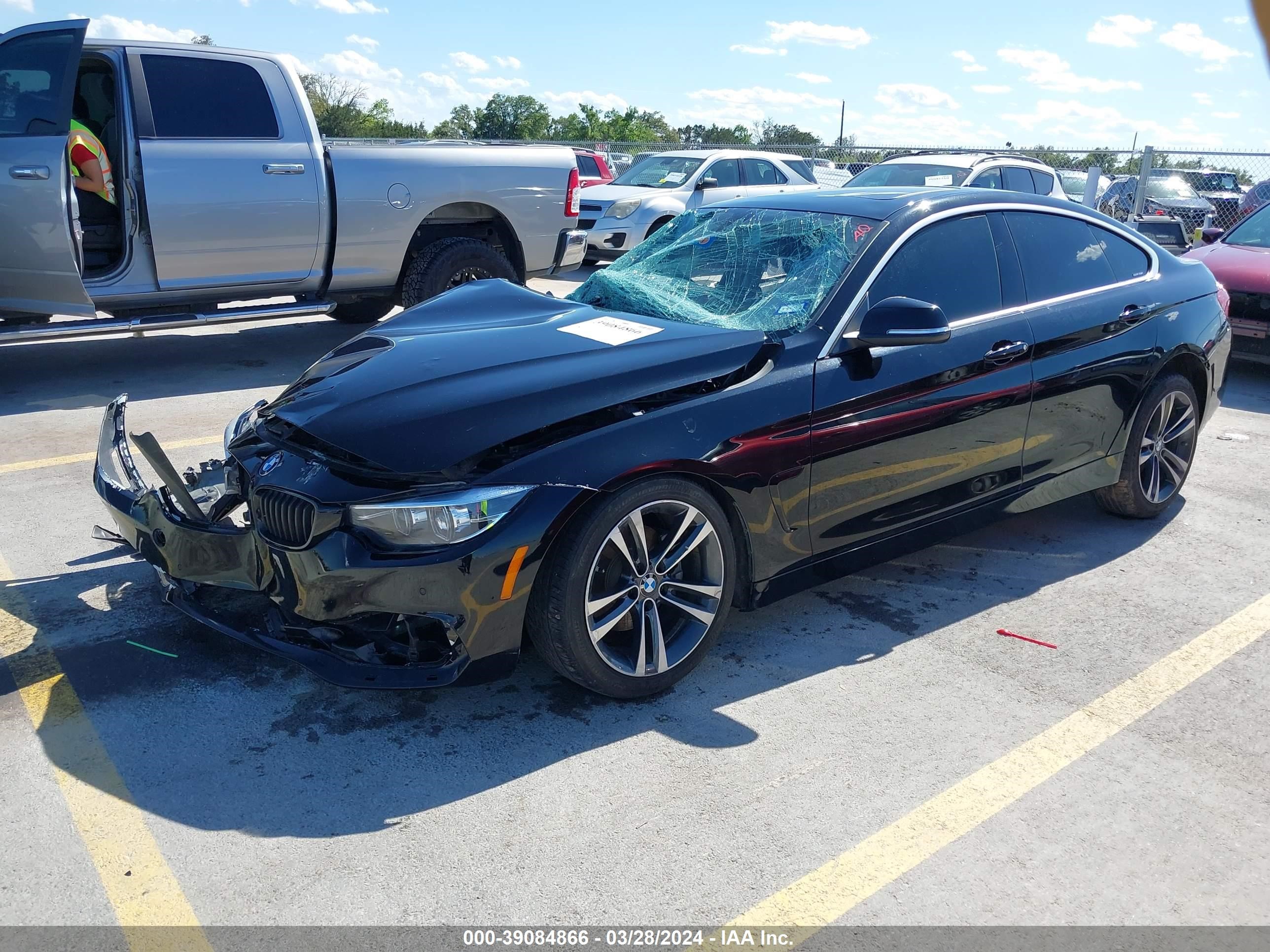 Photo 1 VIN: WBA4J1C01LCE41445 - BMW 4ER 