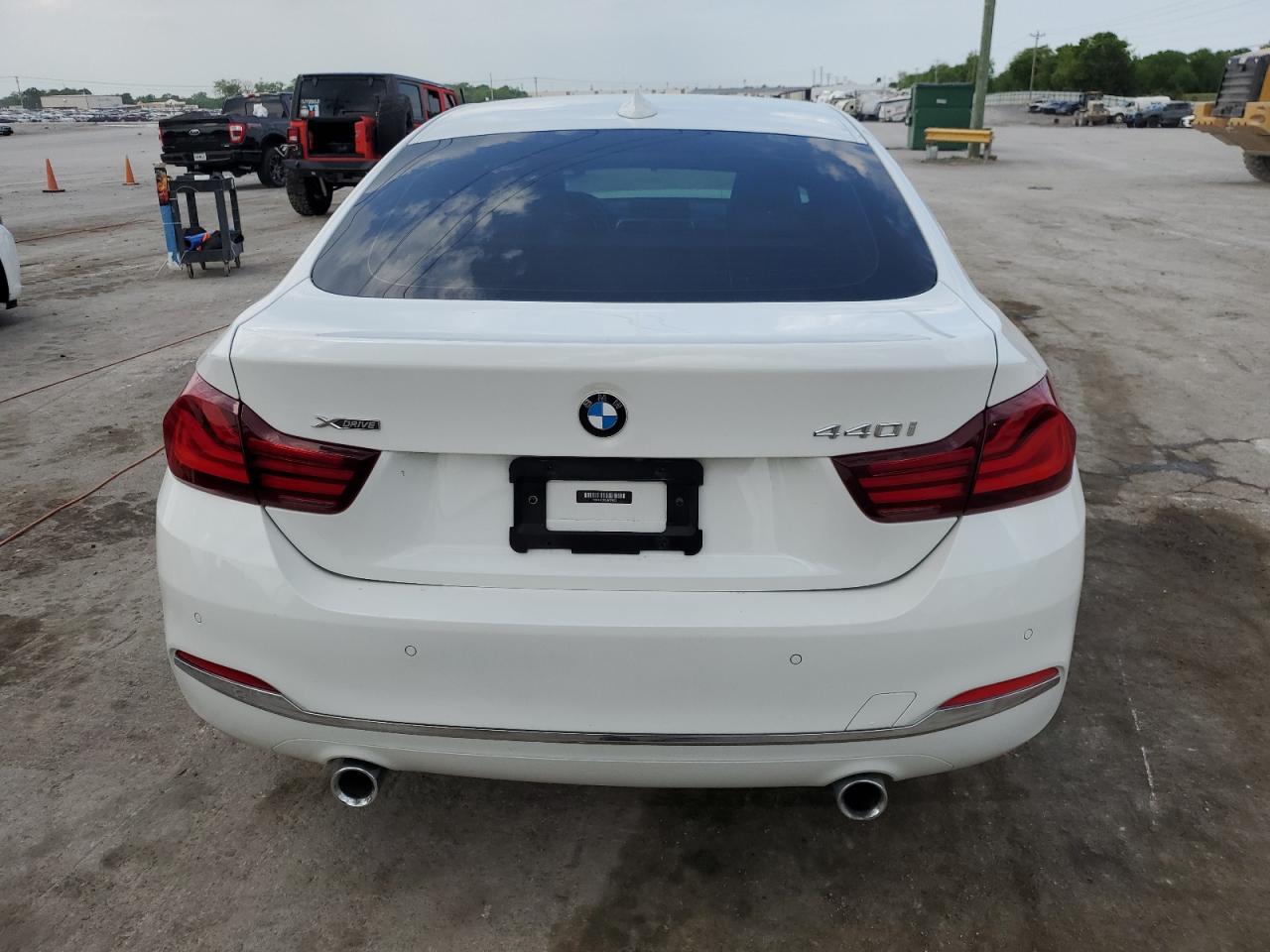 Photo 5 VIN: WBA4J7C00LBV99622 - BMW 4ER 