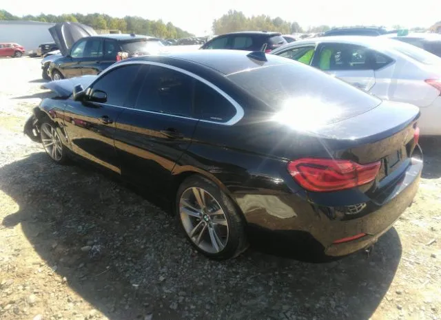 Photo 2 VIN: WBA4J7C5XJBH15534 - BMW 4 SERIES 