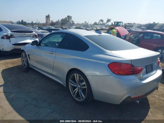 Photo 2 VIN: WBA4P1C52HK522460 - BMW 440I 