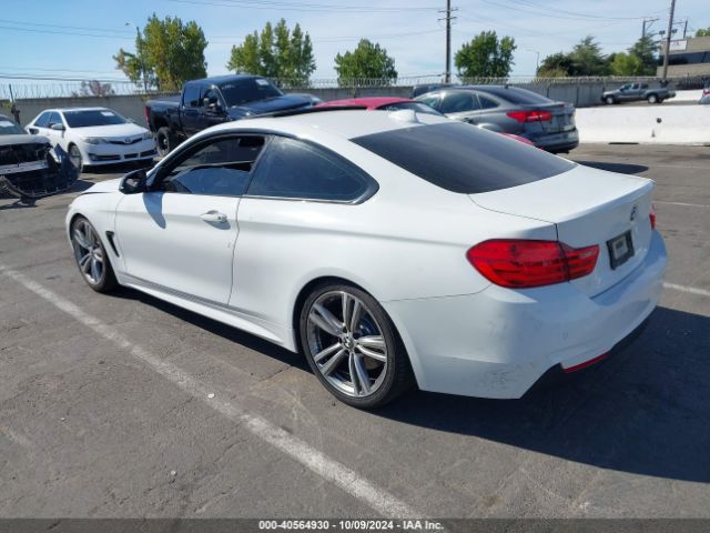 Photo 2 VIN: WBA4P1C53HK522547 - BMW 440I 