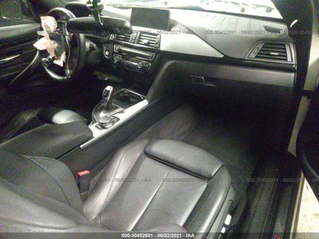 Photo 4 VIN: WBA4P3C38HK528791 - BMW 4 