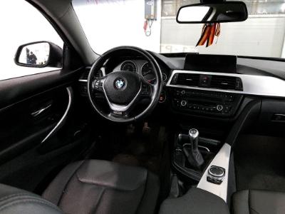 Photo 9 VIN: WBA4P51020K312010 - BMW 4 COUPE DIESEL 