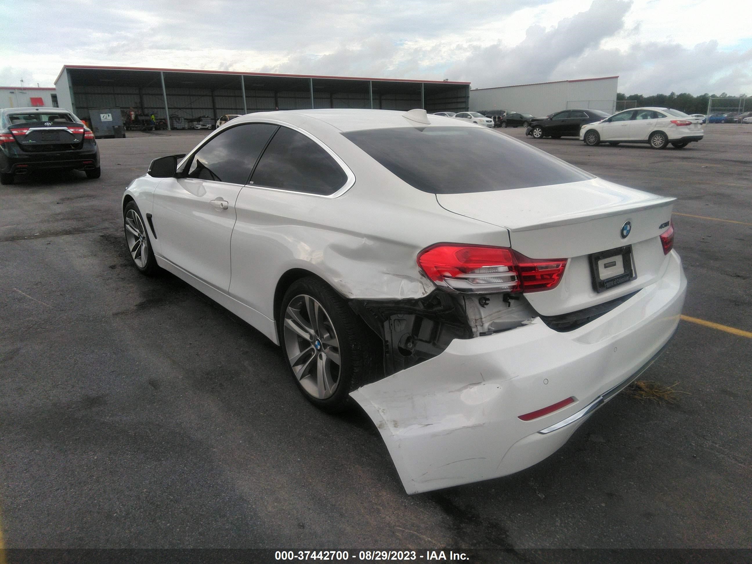 Photo 2 VIN: WBA4R7C52HK679953 - BMW 4ER 