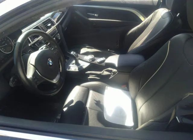 Photo 4 VIN: WBA4W3C50JAB87227 - BMW 4 SERIES 