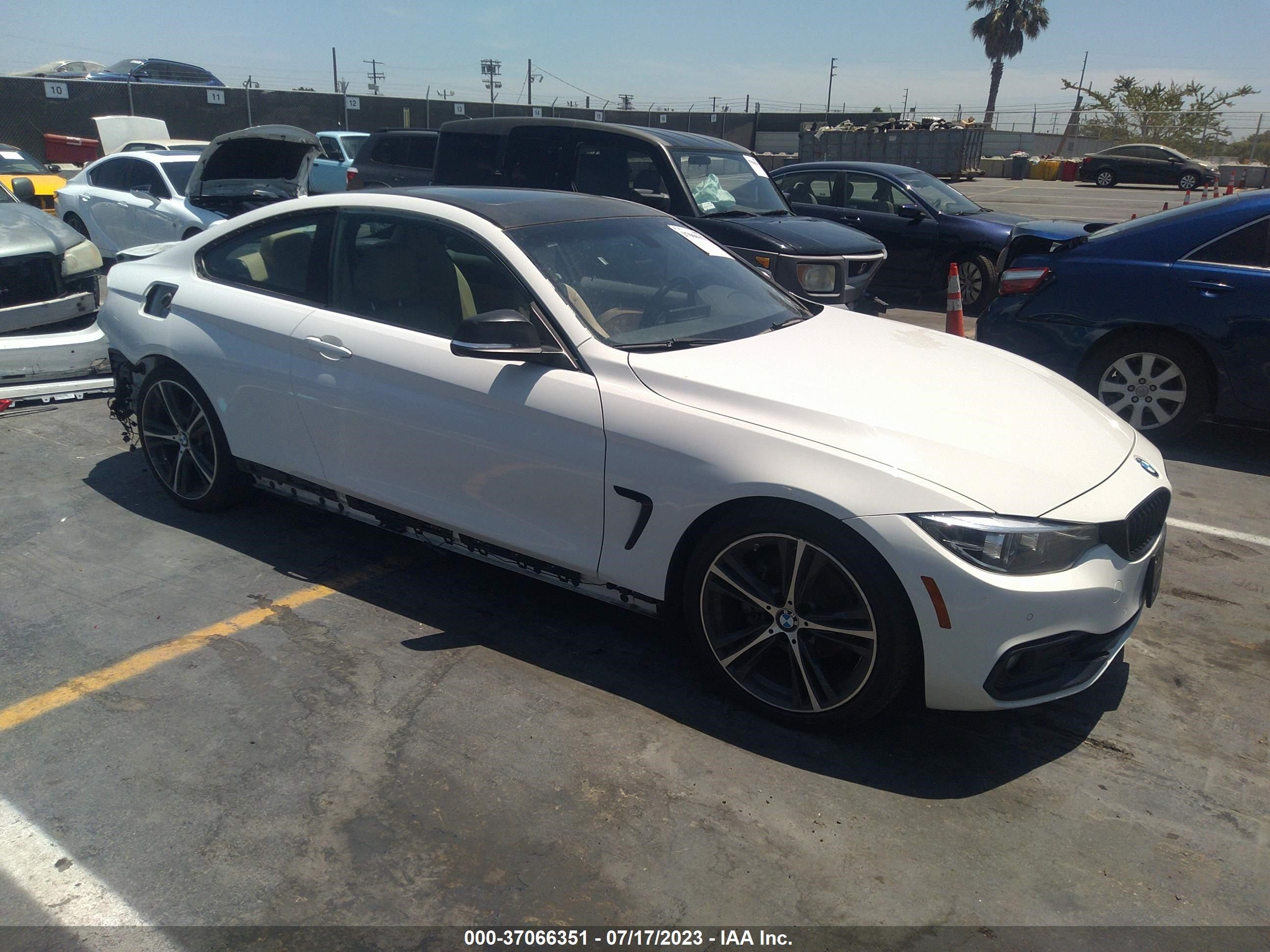 Photo 0 VIN: WBA4W3C5XKAF93467 - BMW 4ER 